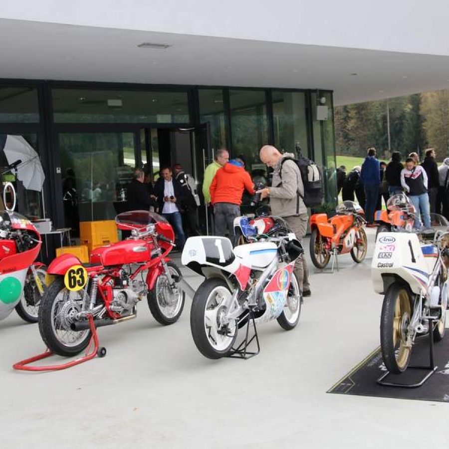 classic-moto-race-festival-vransko-2024-amd-domzale-00457F494291C-D0CE-31DD-4899-78AB891B81D1.jpg