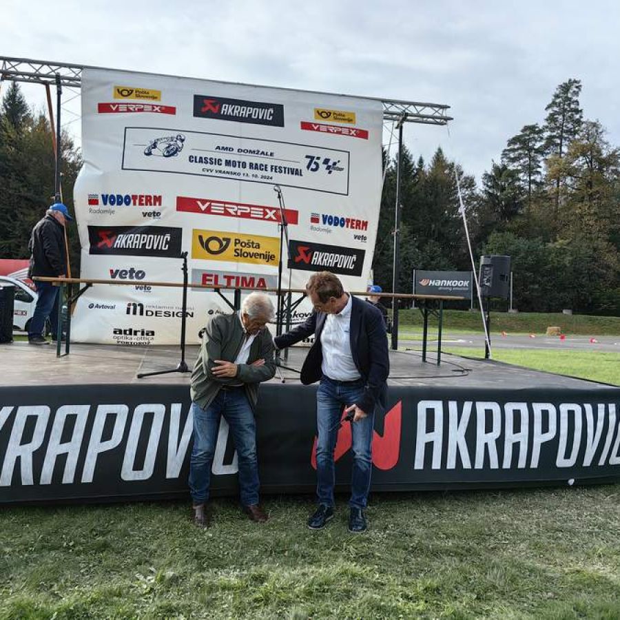 classic-moto-race-festival-vransko-2024-amd-domzale-00870BDCA48D3-5BEF-6A6C-477D-C12220A27015.jpg