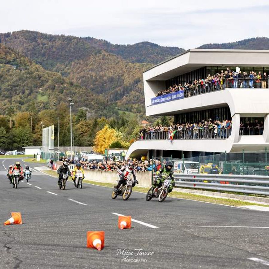 classic-moto-race-festival-vransko-2024-amd-domzale-010409A92F901-E327-8A98-7CA8-EAB4441160A5.jpg
