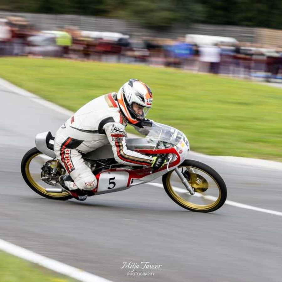 classic-moto-race-festival-vransko-2024-amd-domzale-0106343691256-4D5F-5F82-B69A-0733F8781462.jpg