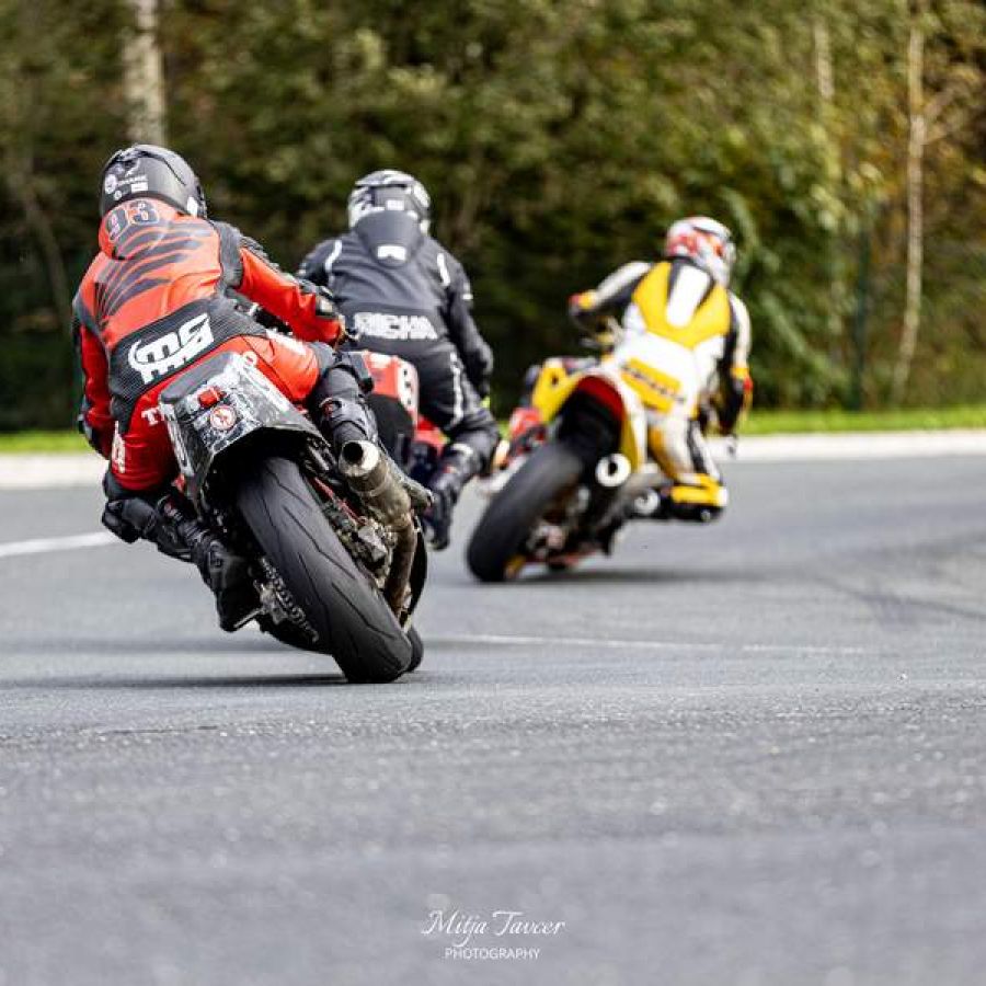 classic-moto-race-festival-vransko-2024-amd-domzale-011192CF53F2A-423A-A40C-B4BE-C7E4E48C170A.jpg